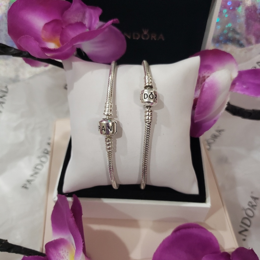 🚫 SOLD 🚫 Pandora Classic Clasp Bracelets